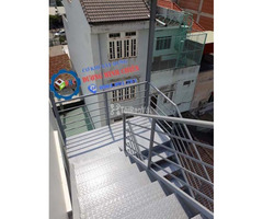 cầu thang sắt đơn giản tại hcm