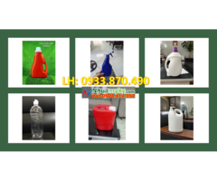 Vỏ can nhựa 3.8 lít màu xanh lá, bình nhựa 3.6 lít màu hồng, can 2 lít trắng