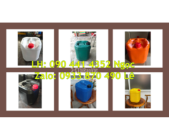 Thùng nhựa 25 lít đựng kiềm, can nhựa 20 lít màu trắng, can xanh 10 lít vuông