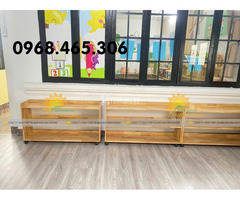 Kệ gỗ mầm non 3 tầng, kệ đồ chơi mầm non bằng gỗ - 3